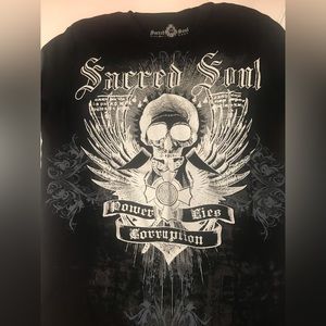 Sacred Soul mens long sleeve thermal w/skull and cross design great condition